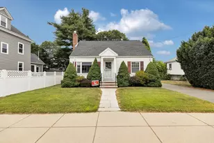 9 Berwick St, Boston, MA 02132 - Photo 1