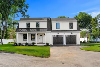 9 Harvey Park, Lynnfield, MA 01940 - Photo 2