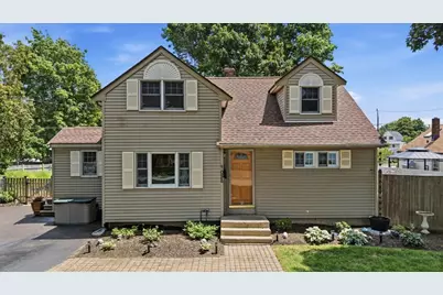 1 Summit Terrace, Peabody, MA 01960 - Photo 2