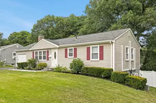 9 Park Ave, Framingham, MA 01701 - Photo 2