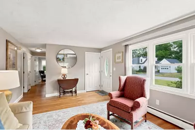 9 Park Ave, Framingham, MA 01701 - Photo 8