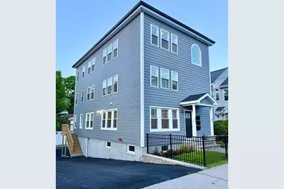 60-62 Wellsmere Road #3, Boston, MA 02131 - Photo 8