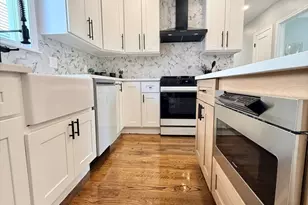 60-62 Wellsmere Rd, Boston, MA 02131 - Photo 2