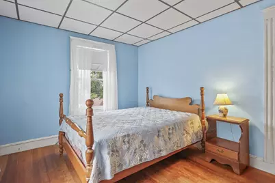 13 Endicott St, Lawrence, MA 01841 - Photo 18
