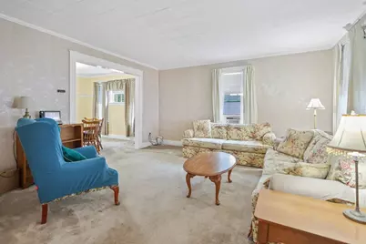 13 Endicott St, Lawrence, MA 01841 - Photo 4