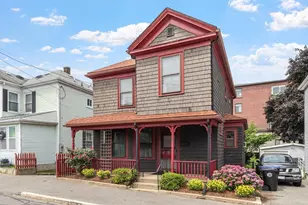 8 Chase St, Beverly, MA 01915 - Photo 2