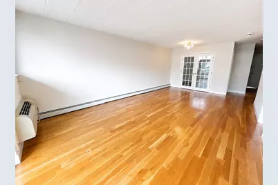 345 Harvard St #3B, Cambridge, MA 02138 - Photo 2