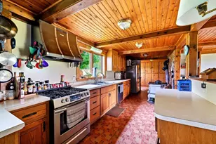 233 Ragged Hill Rd, West Brookfield, MA 01585 - Photo 8