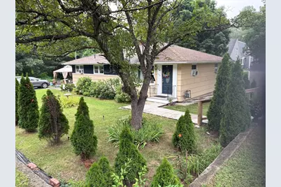 106 N Lowell St, Methuen, MA 01844 - Photo 2