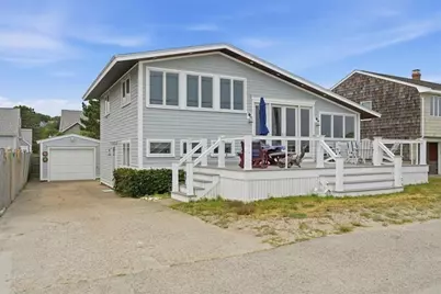 163 Beach Ave, Hull, MA 02045 - Photo 2
