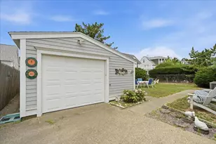 163 Beach Ave, Hull, MA 02045 - Photo 32