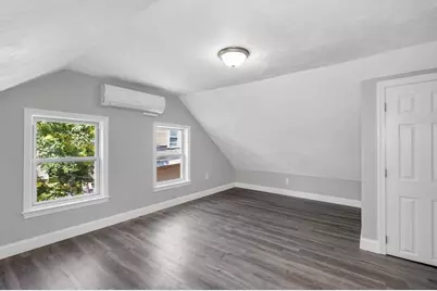 50-52 Willow Street, Lowell, MA 01852 - Photo 10