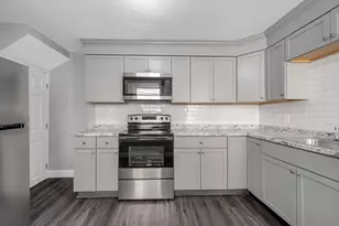 50-52 Willow St, Lowell, MA 01852 - Photo 2