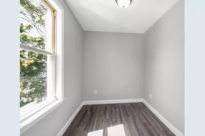 50-52 Willow Street, Lowell, MA 01852 - Photo 12