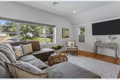 11 Madeline Rd, Falmouth, MA 02536 - Photo 6