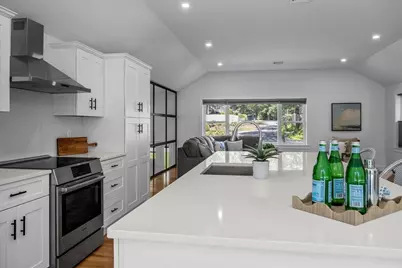 11 Madeline Rd, Falmouth, MA 02536 - Photo 14