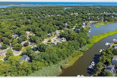 11 Madeline Rd, Falmouth, MA 02536 - Photo 38