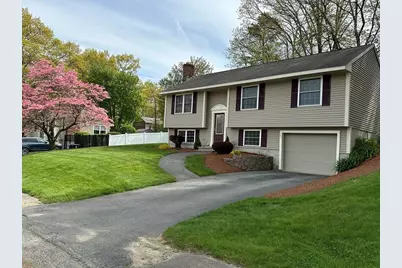 59 Bennett Street, Hudson, MA 01749 - Photo 2