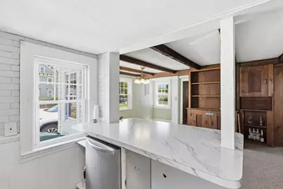 39 Main St, Saugus, MA 01906 - Photo 10
