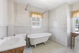 39 Main St, Saugus, MA 01906 - Photo 30