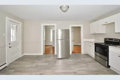 24-26 Pequot St, Springfield, MA 01151 - Photo 6