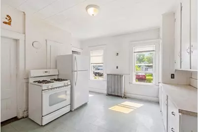 17 Albion Street, Lawrence, MA 01841 - Photo 4