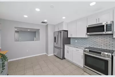 28 Ninth St #608, Medford, MA 02155 - Photo 6