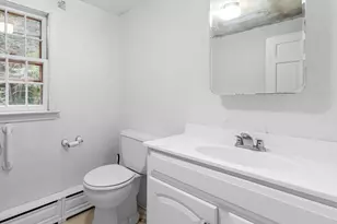 166 Pine St, Manchester by the Sea, MA 01944 - Photo 14