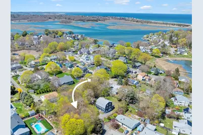 10 Hudson Rd, Gloucester, MA 01930 - Photo 2