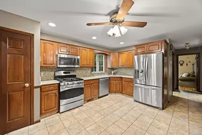 195 Colonial Dr, Somerset, MA 02726 - Photo 28