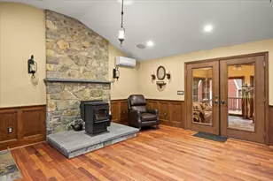 195 Colonial Dr, Somerset, MA 02726 - Photo 20