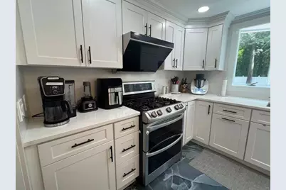 325 Merriam St, Weston, MA 02493 - Photo 2