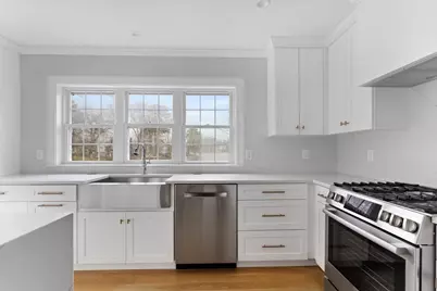 45 Lakeview Ave #45, Lynnfield, MA 01940 - Photo 20