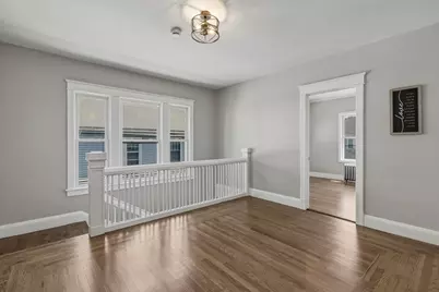 61 W Glen St, Holyoke, MA 01040 - Photo 18