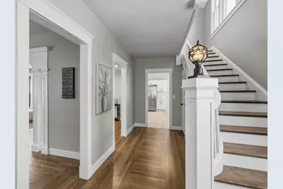 61 W Glen St, Holyoke, MA 01040 - Photo 12