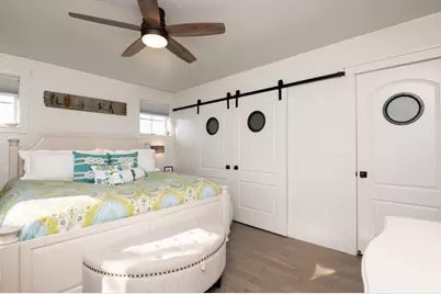11 Julia St, Newburyport, MA 01950 - Photo 18