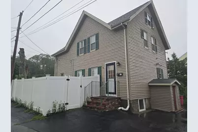 114 Oak St, Taunton, MA 02780 - Photo 2