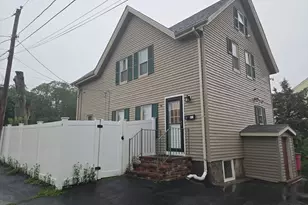 114 Oak St, Taunton, MA 02780 - Photo 2