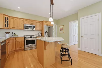 7 Hayden Ln, Ashland, MA 01721 - Photo 6