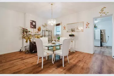 14 Center St, Holyoke, MA 01040 - Photo 8