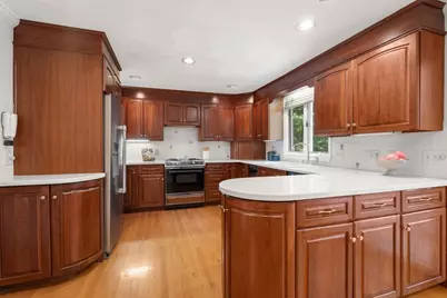 112 Wood End Lane, Medfield, MA 02052 - Photo 12