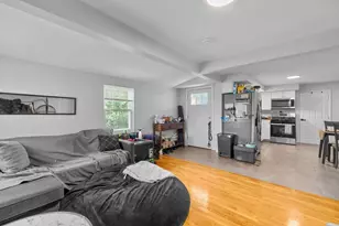21 Medford St, Malden, MA 02148 - Photo 14