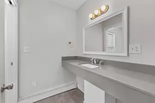 21 Medford St, Malden, MA 02148 - Photo 8