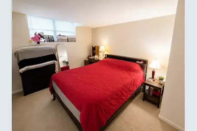 7 Lake Shore Ct #2B, Boston, MA 02135 - Photo 4