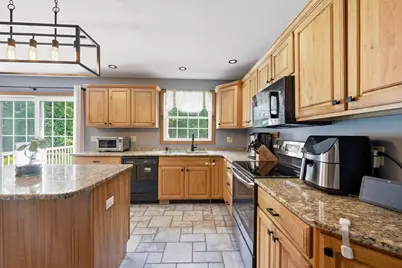 166 Greenville St, Spencer, MA 01562 - Photo 8