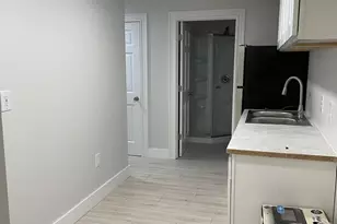 202 Shores St, Taunton, MA 02780 - Photo 1