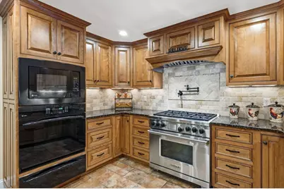 236 Bridle Path, North Andover, MA 01845 - Photo 6