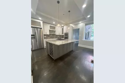 209 Green St #1, Cambridge, MA 02139 - Photo 4