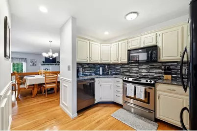 204 Brookfield Ln #204, Agawam, MA 01001 - Photo 10