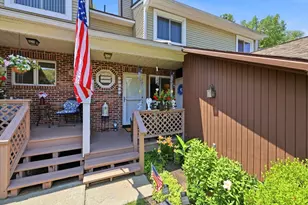 204 Brookfield Ln, Agawam, MA 01001 - Photo 1